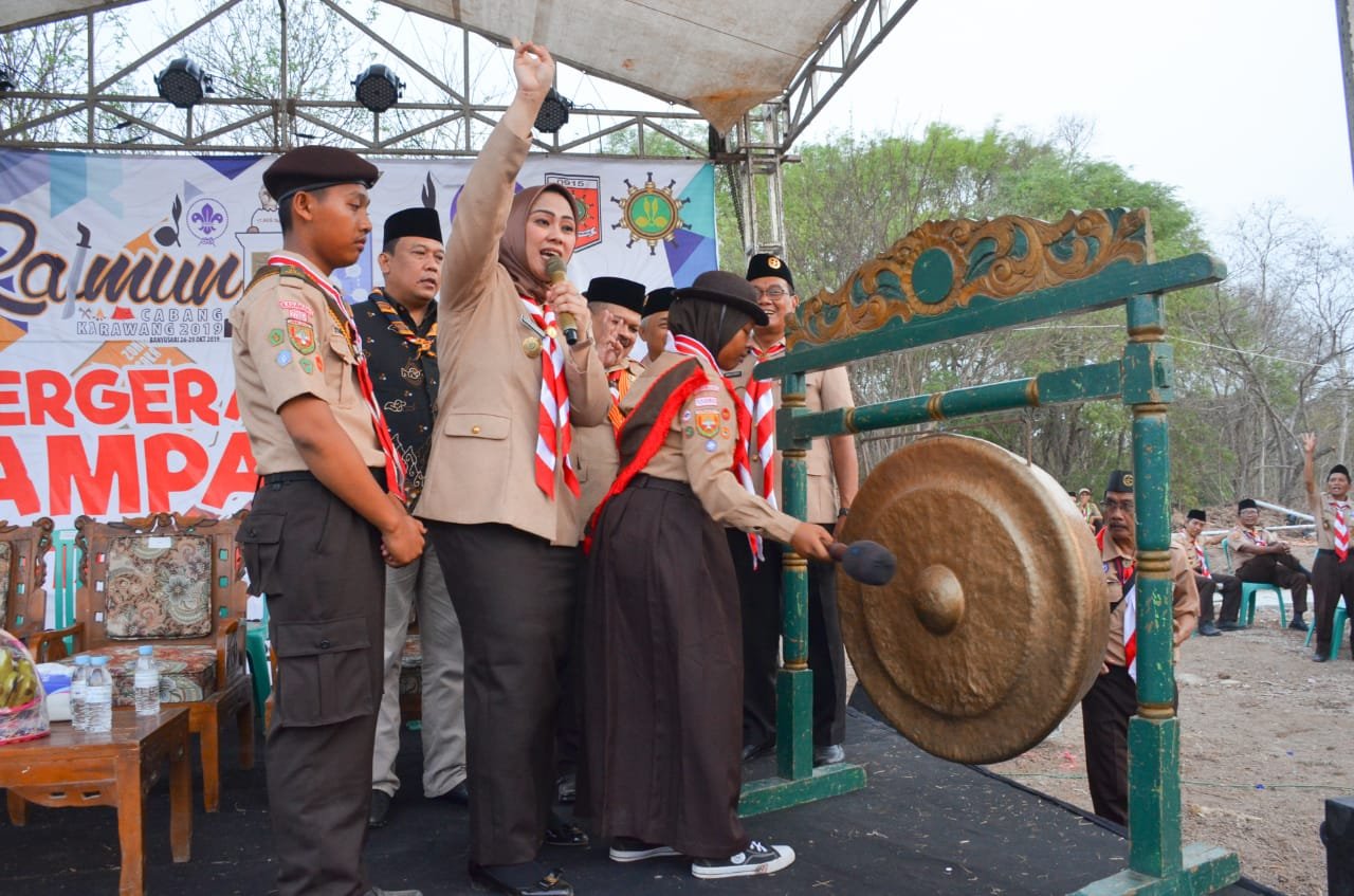 Bupati Karawang Dapat Penghargaan Lencana Jasa Bhakti Darma | Jurnal